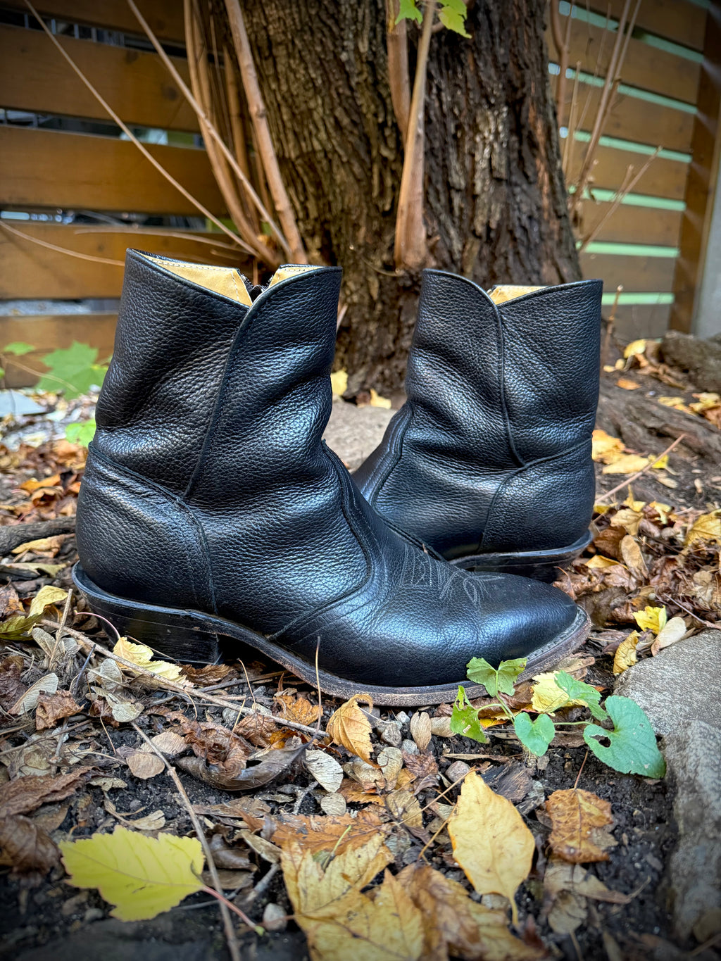 Boulet Black Leather Western Ankle Boots | Women’s 9.5 Wide | Men’s 7.5 Wide