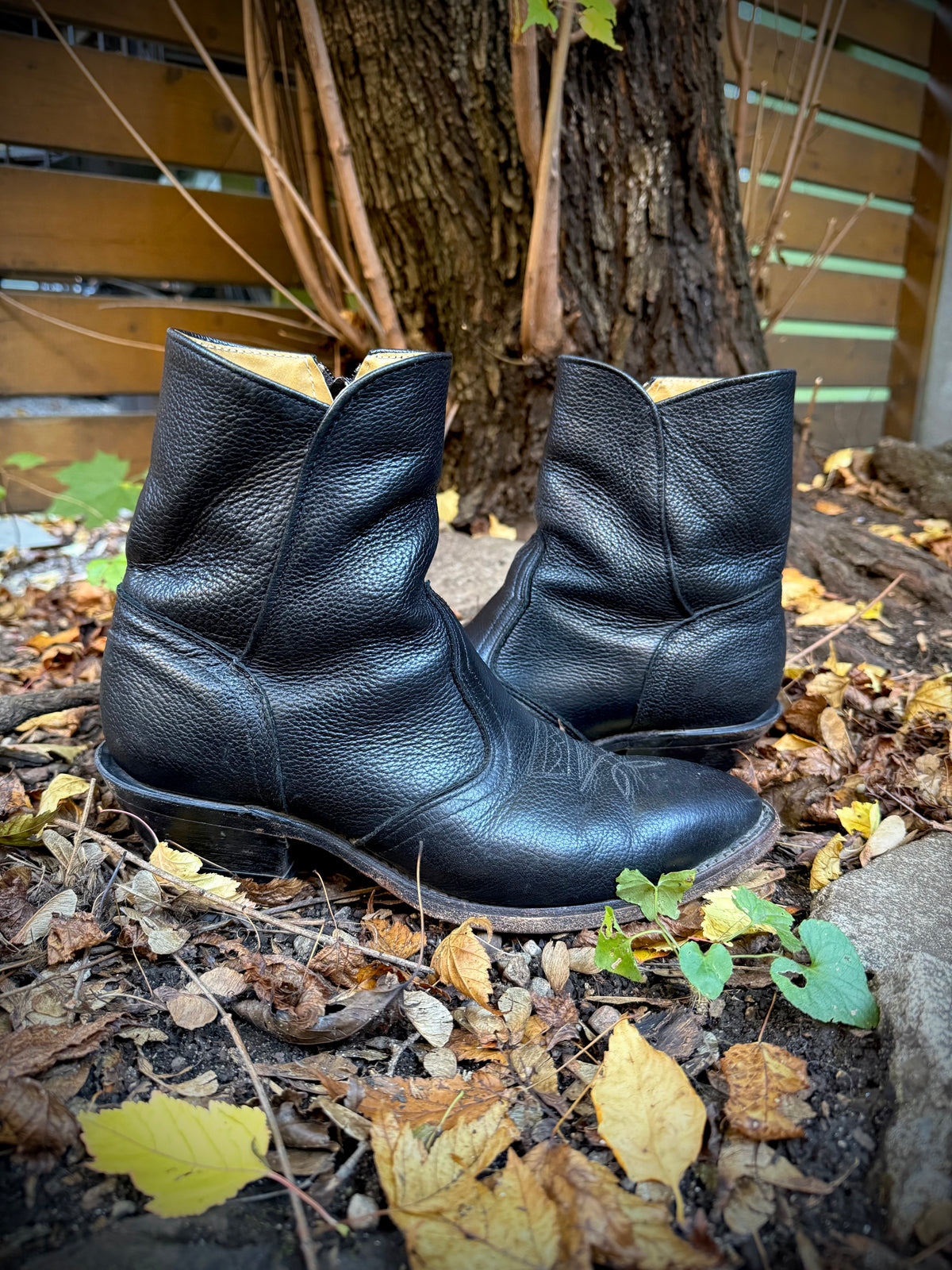 Boulet Black Leather Western Ankle Boots | Women’s 9.5 Wide | Men’s 7.5 Wide