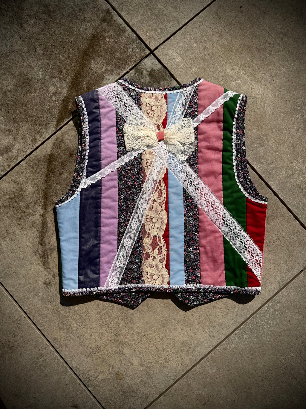 Dolly Lace Vest | M