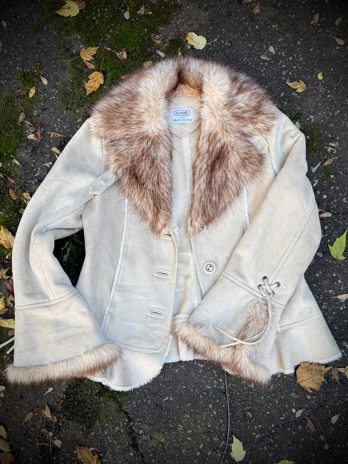 Winter Muse Penny Lane | S