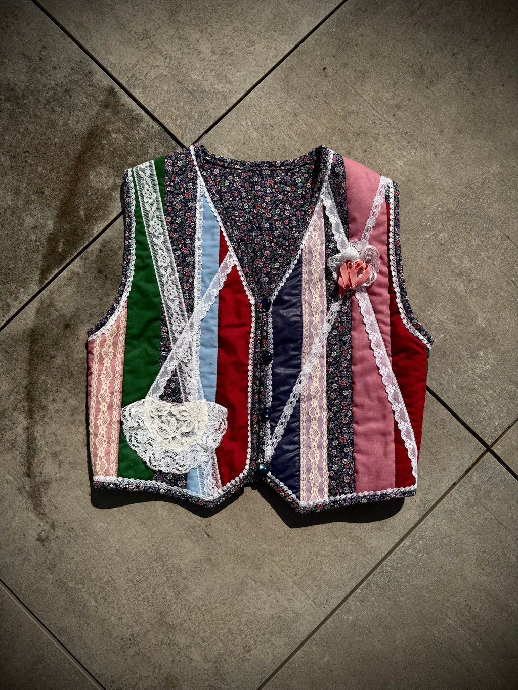Dolly Lace Vest | M